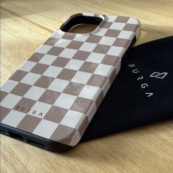 Burga Checkered Phone Case - Brown and White (MagSafe)(13 Pro Max) - Picture 4 of 5
